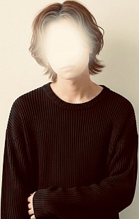 Male massage therapist providing relaxing oil massage for women in Tokyo hotel room